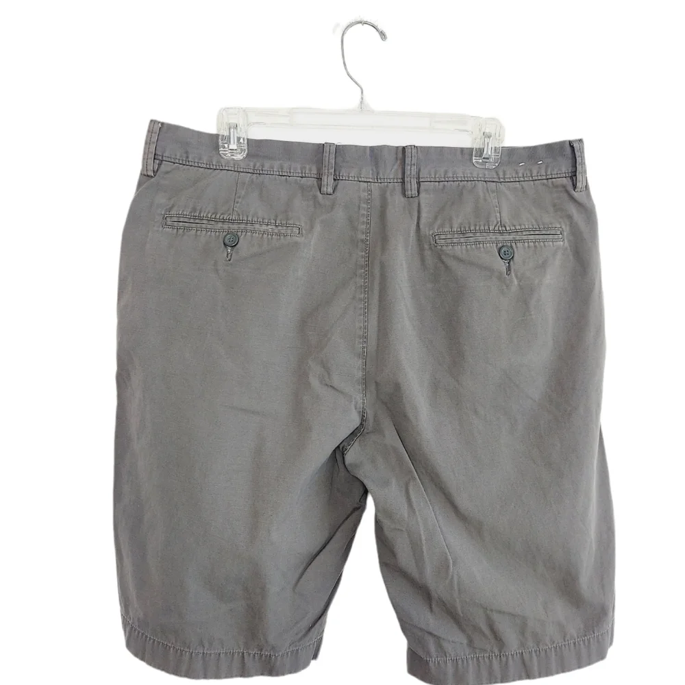 J.CREW Men Chino Shorts Size 36 Classic Flat Front 100% Cotton Gray Khaki EUC